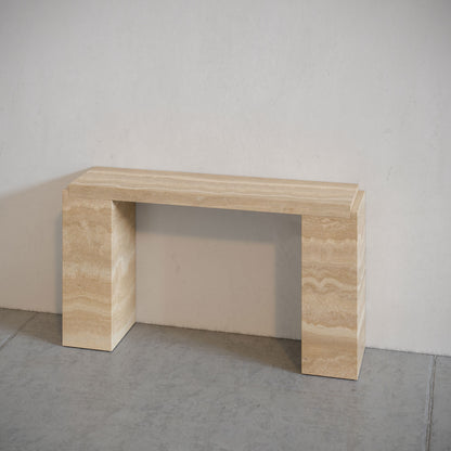 Console 06 Collection
